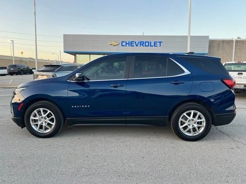 Used 2022 Chevrolet Equinox LT w/ LPO, Floor Liner Package FWD image 6