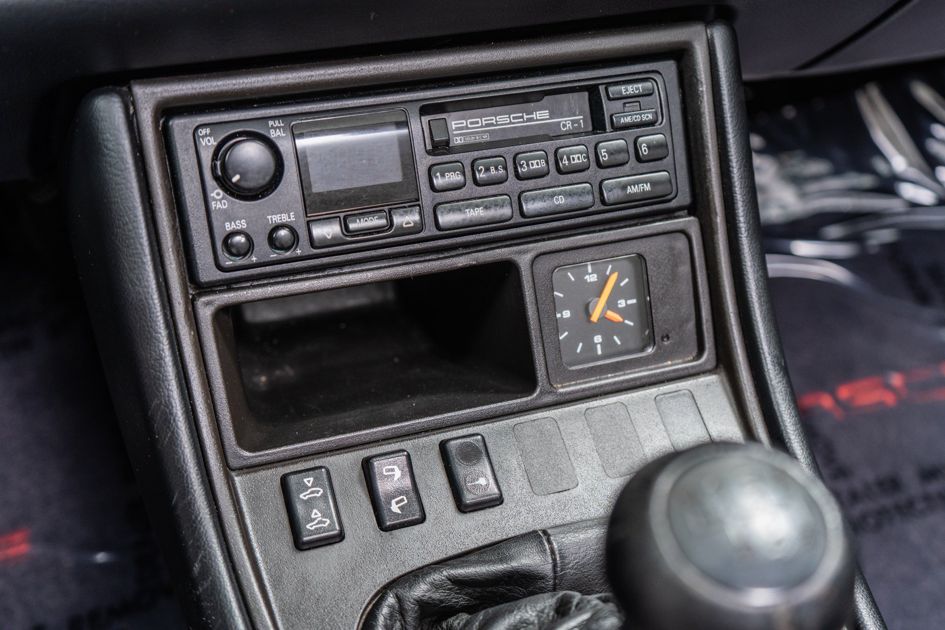 Used 1992 Porsche 968 Cabriolet RWD image 28