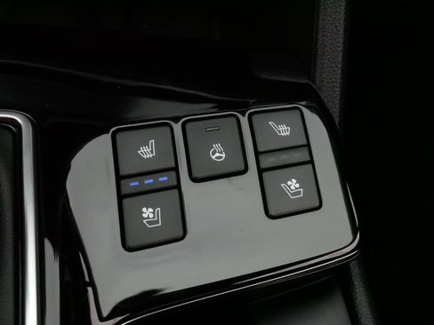 Used 2025 Kia Sportage SX FWD image 33
