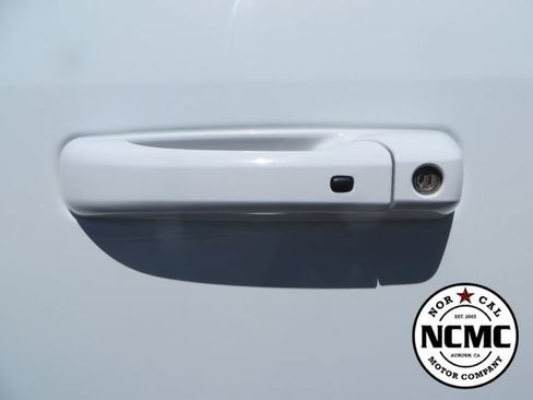 Used 2024 RAM 2500 Laramie w/ Safety Group AWD/4WD image 14