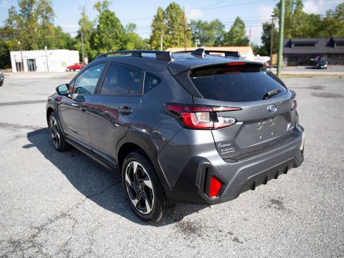 Used 2024 Subaru Crosstrek 2.5i Limited image 6