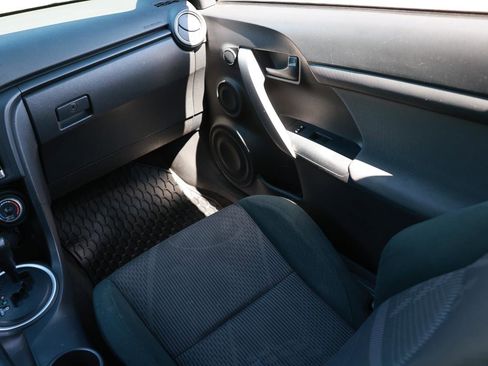 Used 2011 Scion tC FWD image 21