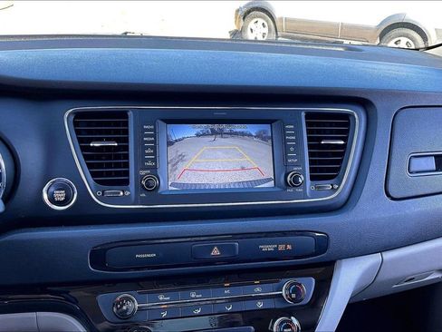 Certified 2020 Kia Sedona EX image 23