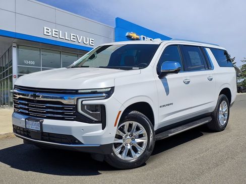 New 2026 Chevrolet Suburban Premier w/ Sun And Tow Package AWD/4WD image 1