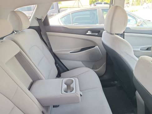 Used 2019 Hyundai Tucson SE image 8