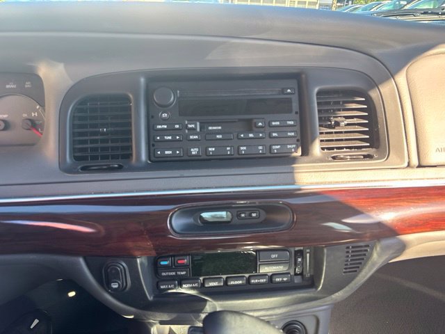 Used 2003 Mercury Grand Marquis LS RWD image 12