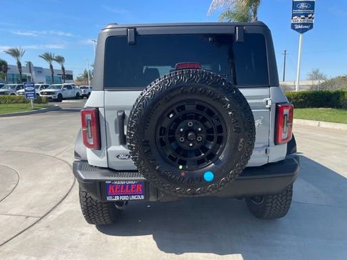 New 2026 Ford Bronco Badlands w/ Sasquatch Package image 4