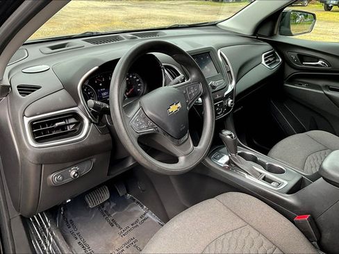 Used 2021 Chevrolet Equinox LT image 19