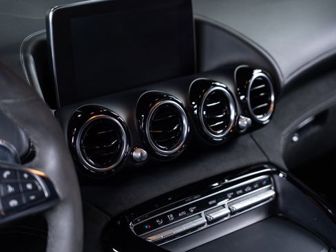 Used 2017 Mercedes-Benz AMG GT Coupe image 64