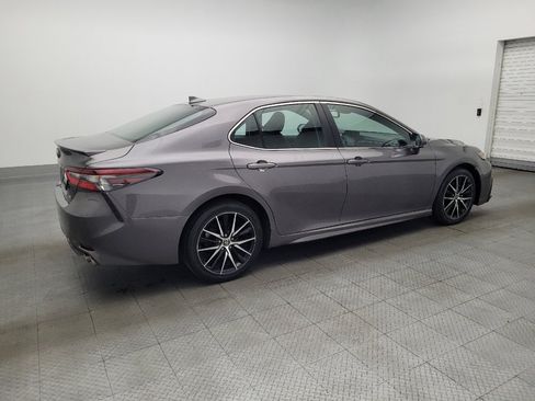 Used 2023 Toyota Camry SE w/ Cold Weather Package image 10