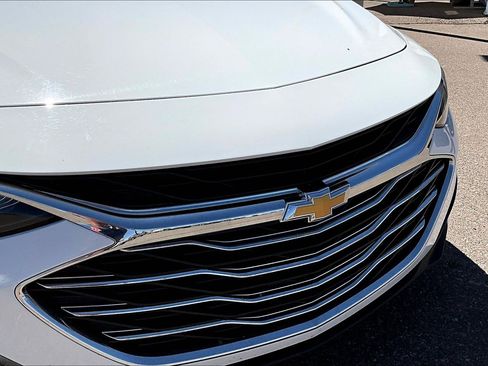 Used 2024 Chevrolet Malibu LT FWD image 33