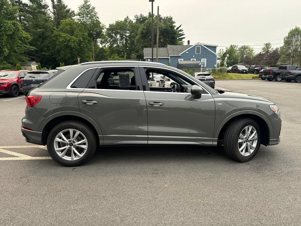 Used 2025 Audi Q3 2.0T Premium AWD/4WD image 6