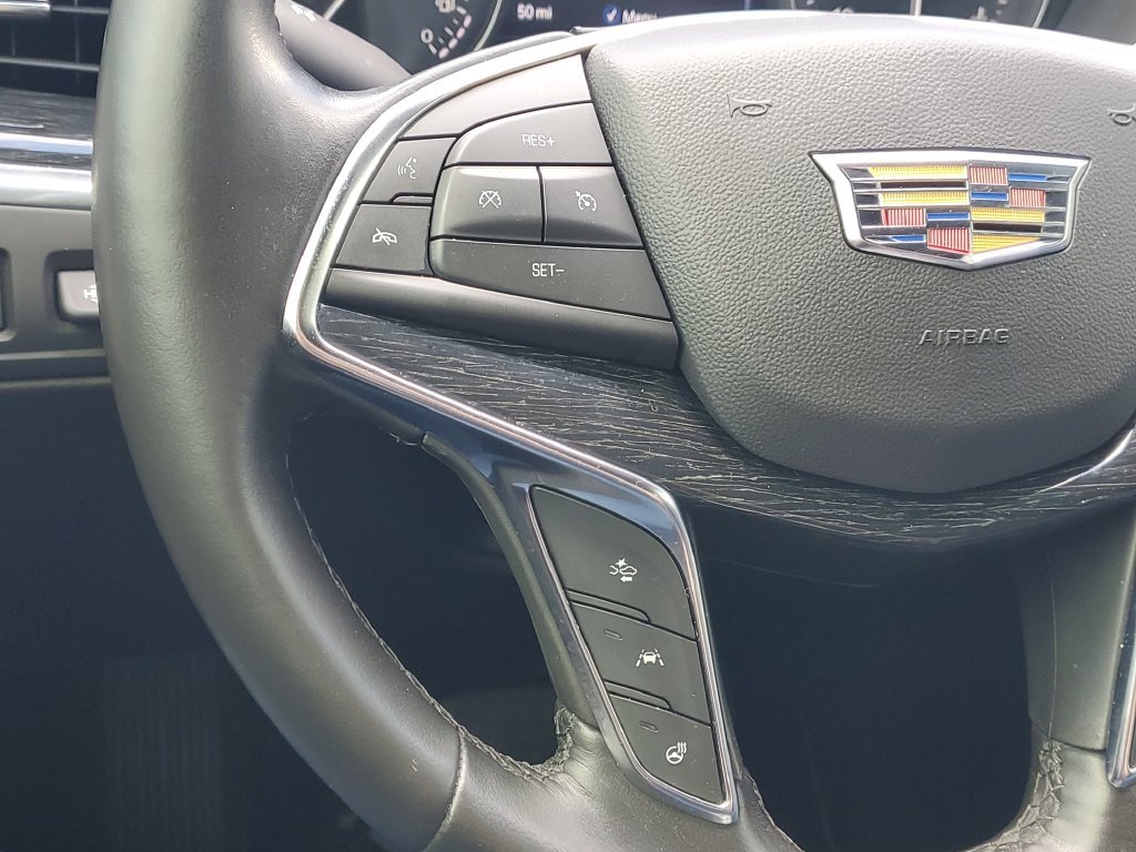 Used 2020 Cadillac XT5 Premium Luxury AWD/4WD image 26