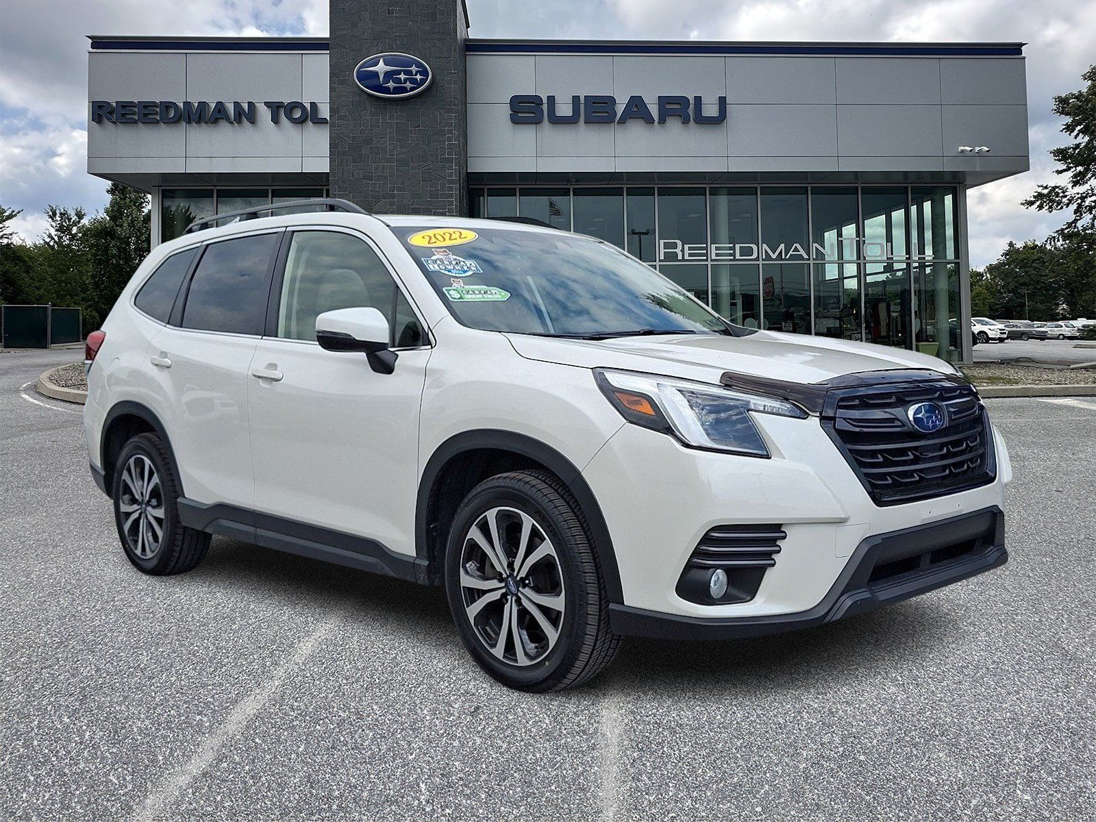 Used 2022 Subaru Forester Limited AWD/4WD image 1