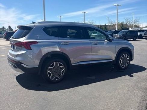 Used 2023 Hyundai Santa Fe Limited AWD/4WD image 2