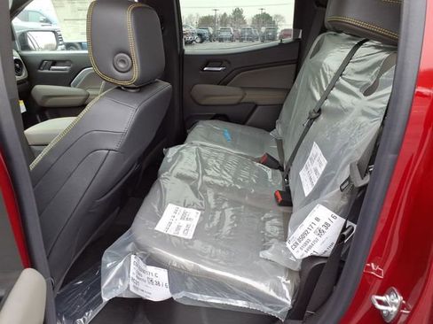 New 2026 Chevrolet Colorado ZR2 w/ ZR2 Bison Edition image 10