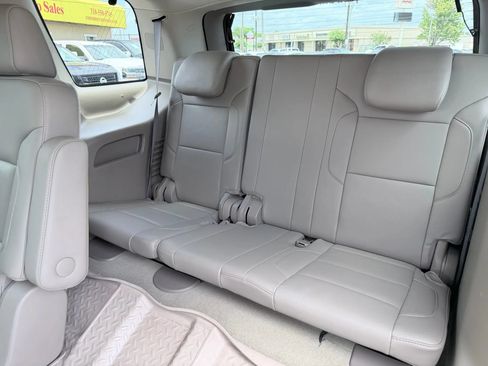 Used 2018 Chevrolet Tahoe LT w/ Texas Edition Package RWD image 13