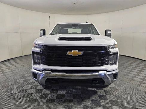 Used 2024 Chevrolet Silverado 2500 W/T w/ WT Fleet Convenience Package AWD/4WD image 11