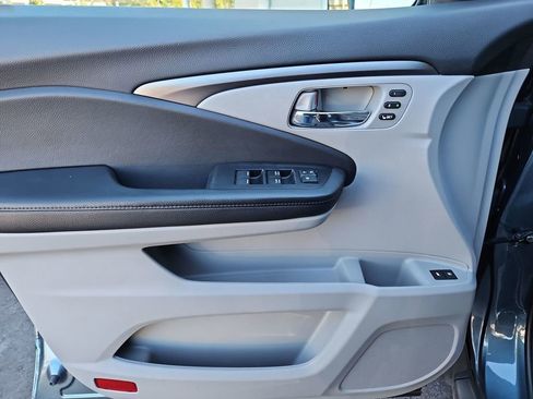 Used 2022 Honda Pilot Special Edition image 28