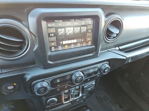 Used 2021 Jeep Wrangler Unlimited Willys image 22