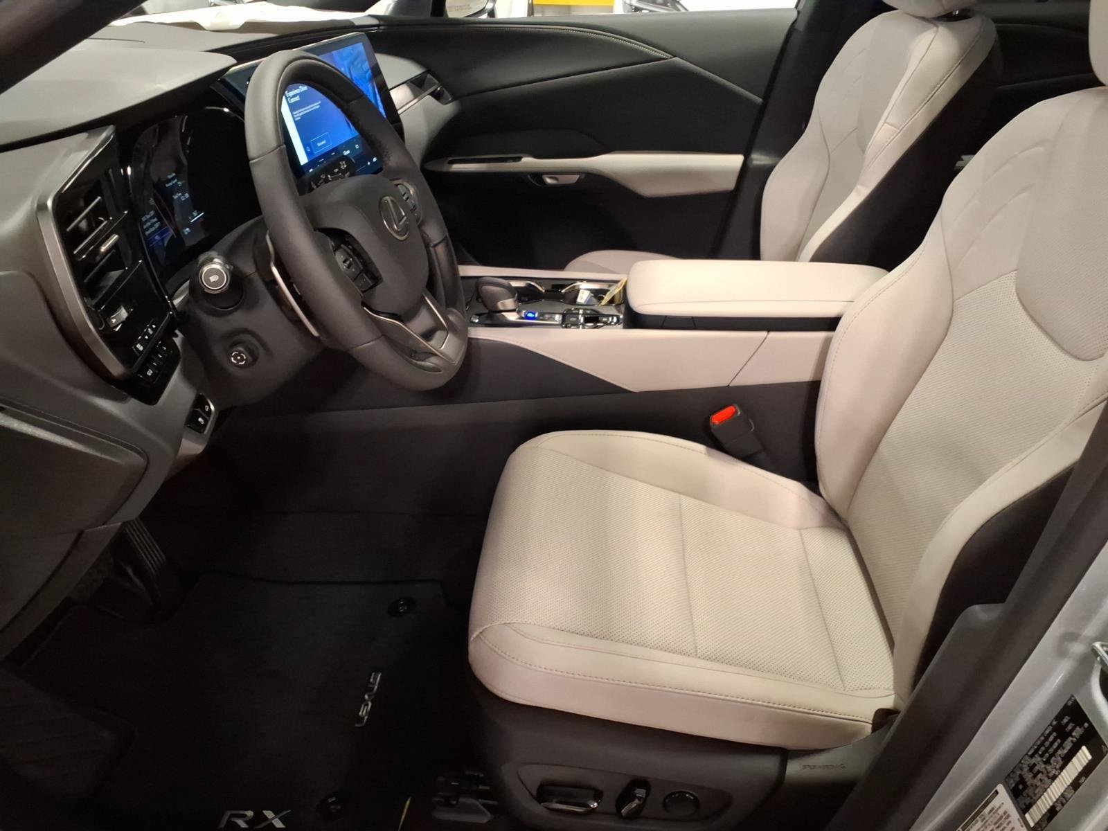 New 2026 Lexus RX 350 AWD image 5