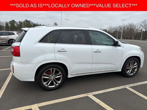 Used 2015 Kia Sorento SX image 13