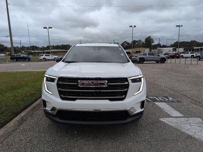 Used 2025 GMC Acadia Elevation