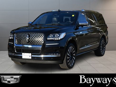 Used 2024 Lincoln Navigator L Black Label image 1