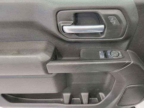 Used 2025 Chevrolet Silverado 2500 W/T w/ WT Convenience Package image 24