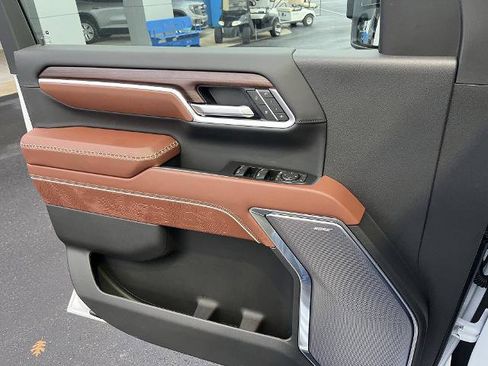 New 2026 GMC Sierra 3500 Denali Ultimate image 11