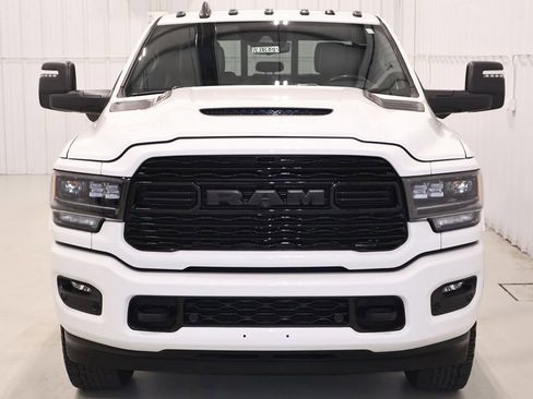 Used 2024 RAM 3500 Limited w/ Night Edition AWD/4WD image 5