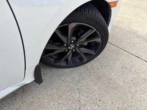 Used 2019 Honda Civic Sport image 16