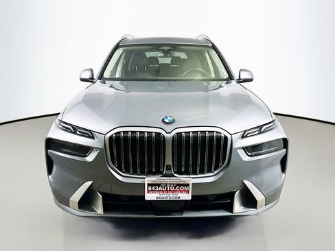 Used 2024 BMW X7 xDrive40i image 2