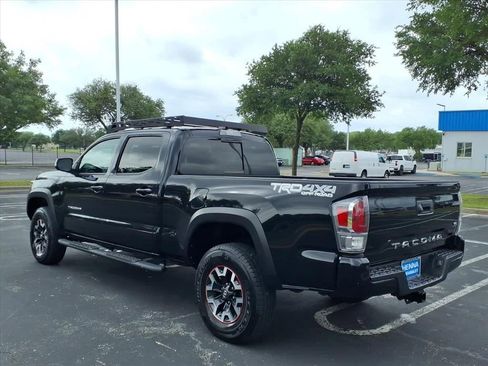 Used 2020 Toyota Tacoma TRD Off-Road w/ Technology Package AWD/4WD image 8