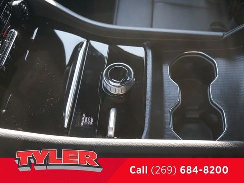 New 2025 Jeep Grand Cherokee Limited w/ Black Appearance Package AWD/4WD image 37