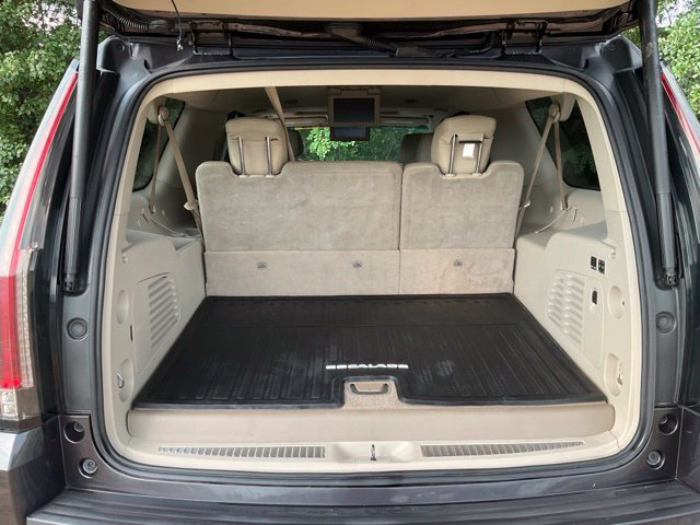 Used 2015 Cadillac Escalade ESV Premium AWD/4WD image 21