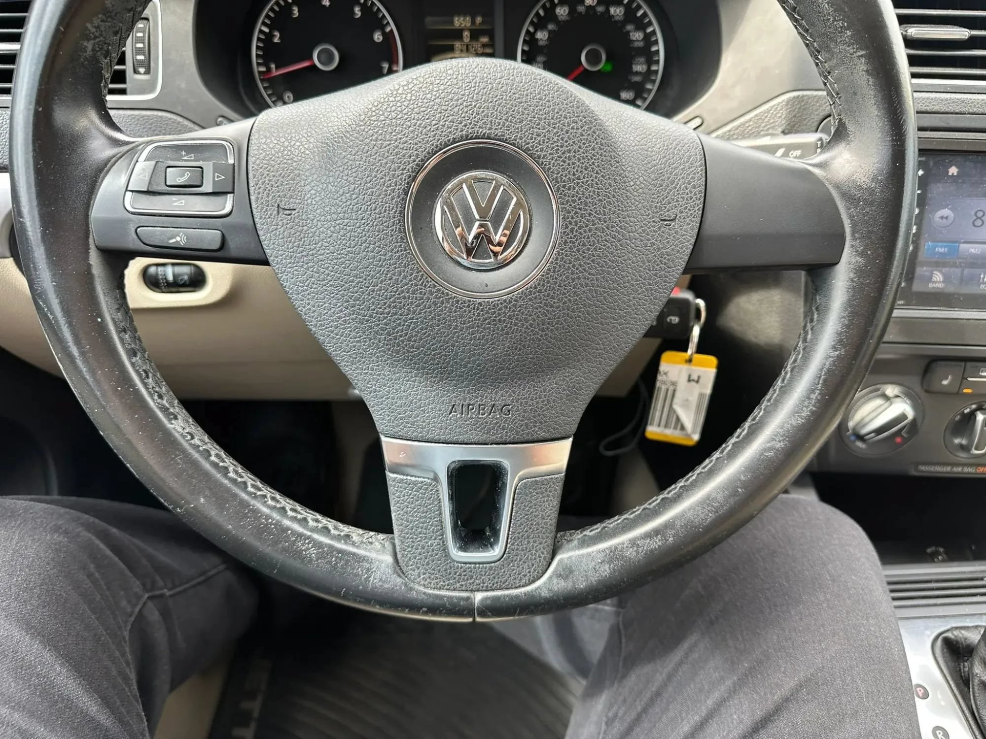 Used 2014 Volkswagen Jetta SE FWD image 8