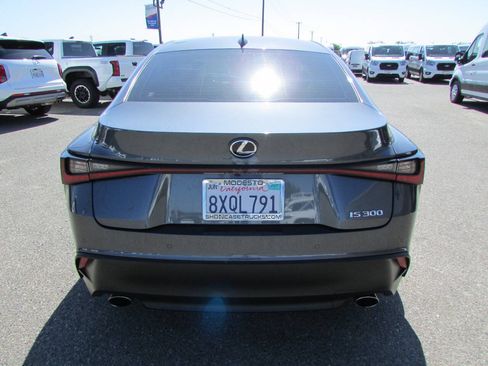 Used 2021 Lexus IS 300 w/ Comfort Package RWD image 7