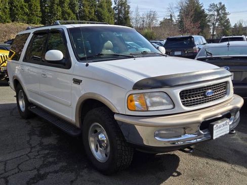 Used 1997 Ford Expedition XLT image 7