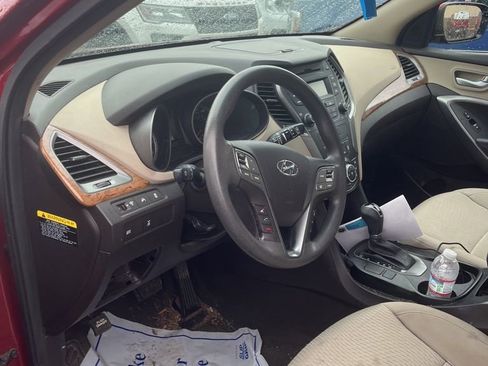 Used 2016 Hyundai Santa Fe Sport image 9