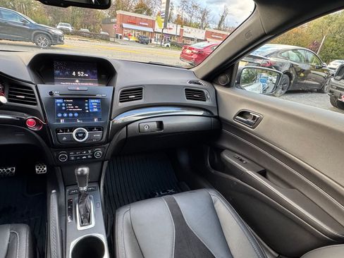 Used 2022 Acura ILX image 18
