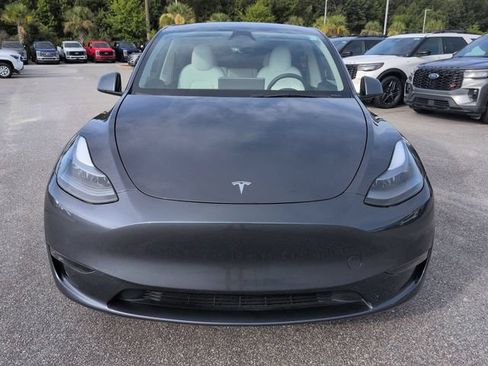 Used 2023 Tesla Model Y Performance AWD/4WD image 9
