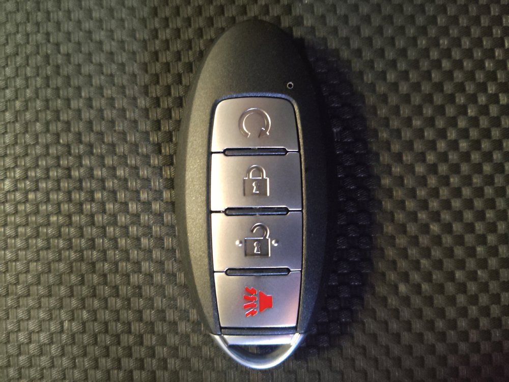 Used 2019 Nissan Pathfinder SV AWD/4WD image 32