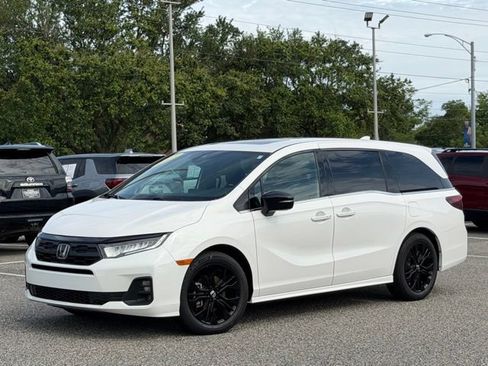 Used 2025 Honda Odyssey Sport-L image 1
