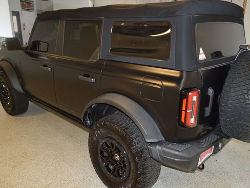 Used 2021 Ford Bronco Badlands AWD/4WD image 5