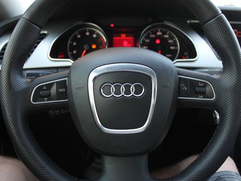 Used 2010 Audi A5 2.0T Premium Plus AWD/4WD image 31