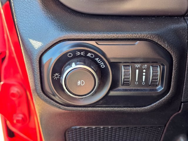 Certified 2018 Jeep Wrangler Unlimited Sport S AWD/4WD image 10