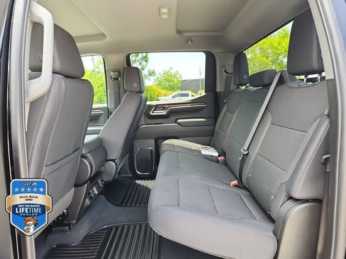 New 2026 GMC Sierra 1500 SLE AWD/4WD image 8