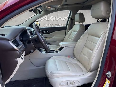 Used 2018 GMC Acadia Denali w/ Technology Package image 19