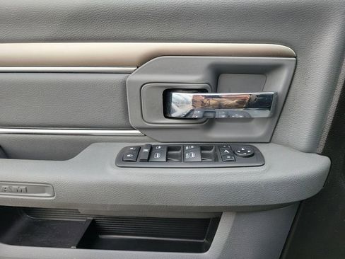 Used 2019 RAM 1500 Classic Warlock w/ Electronics Group image 18